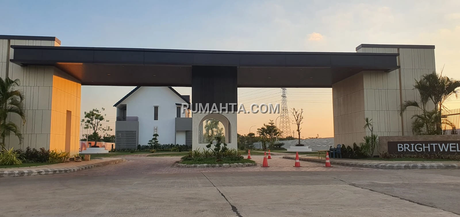 Rumah di Hertasning Baru Makassar Jalan Tun Abdul Razak Dekat Rs Muhammadiyah Yapika Kampus Unismuh Kedokteran Uin Alauddin