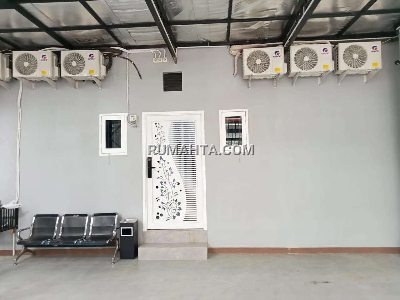 KOST SARI EXECUTIVE