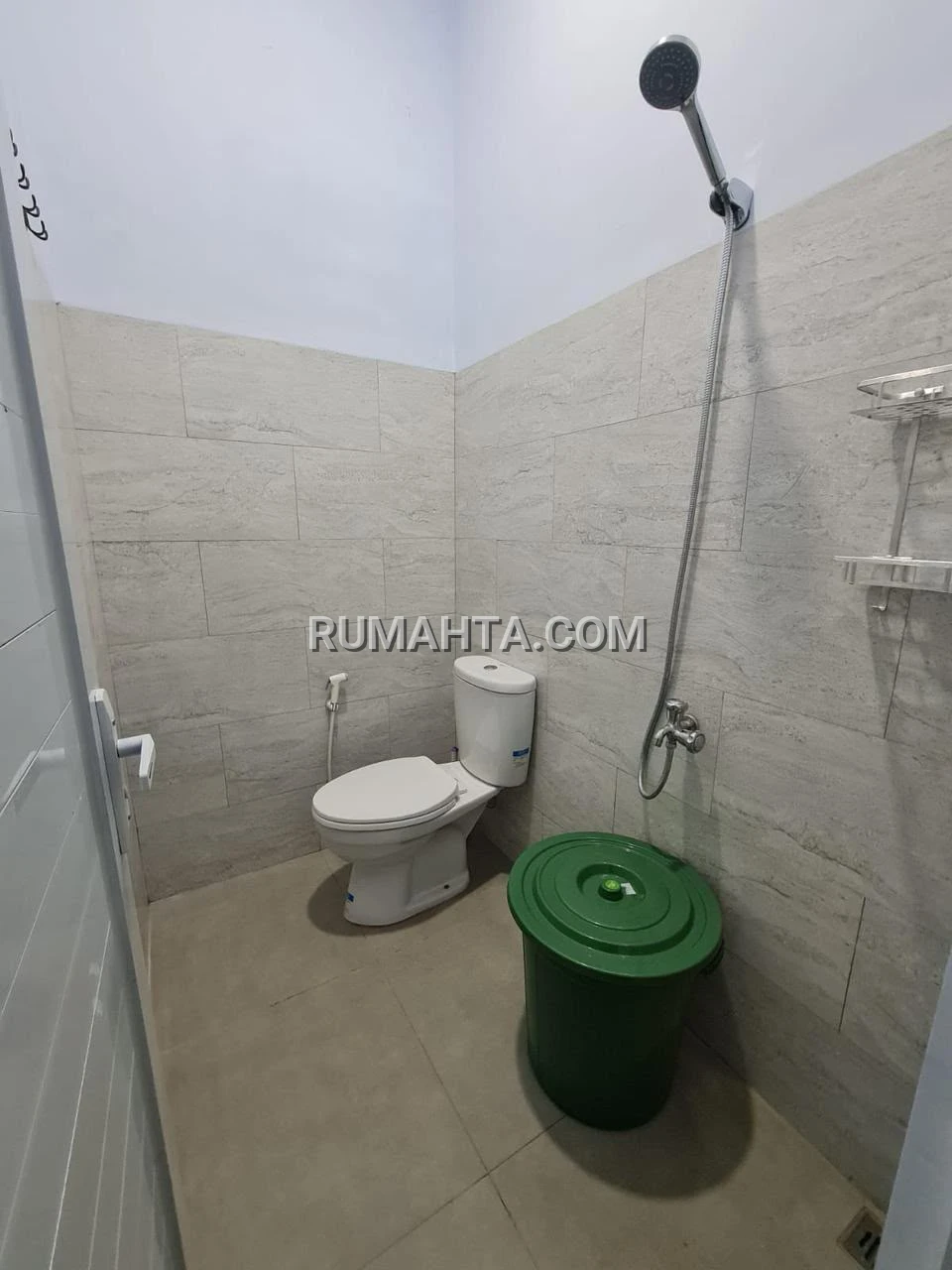 KOST SARI EXECUTIVE