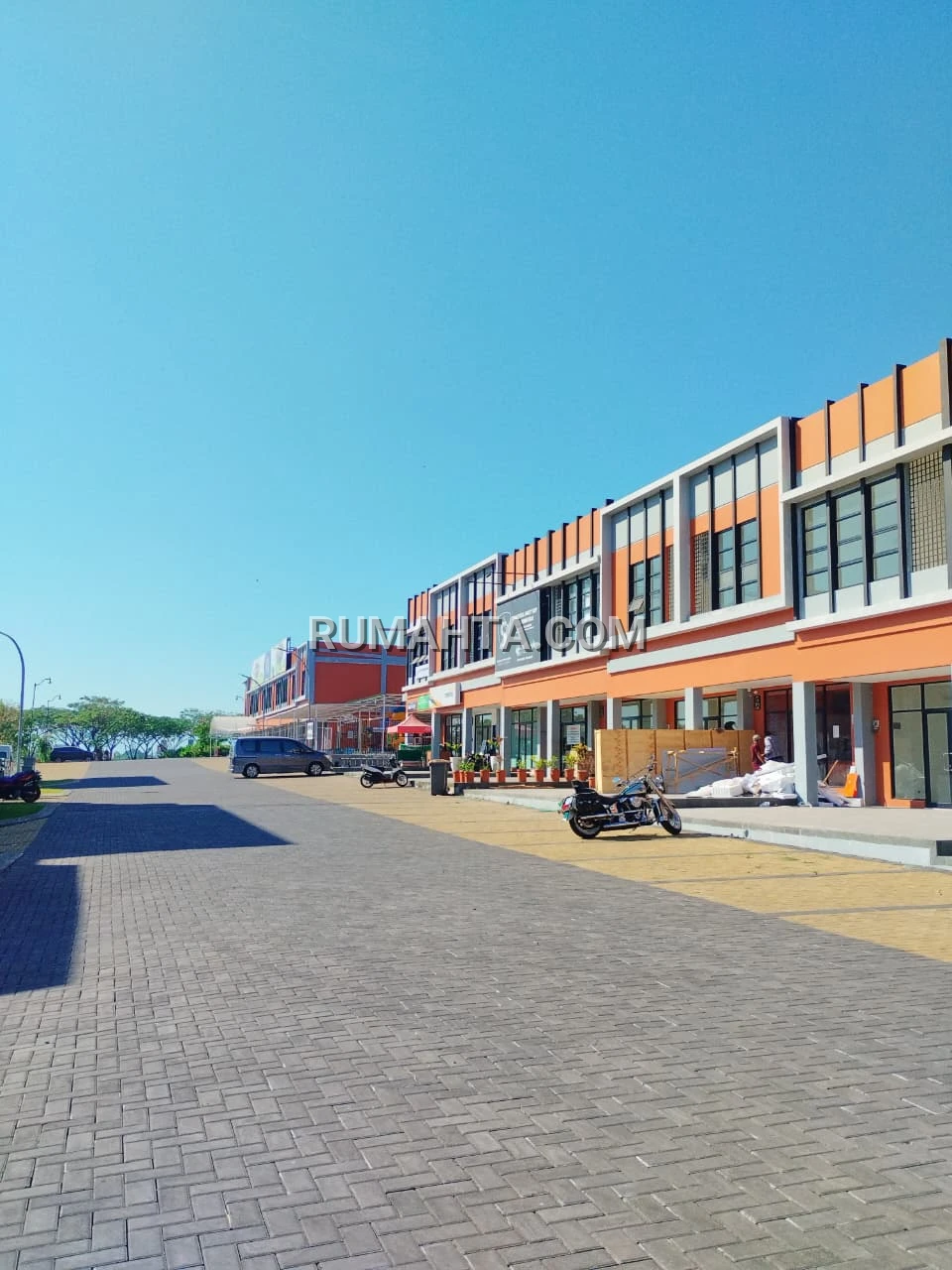 Ruko Graha Boulevard Summarecon Makassar Unit Ready & Siap Pakai