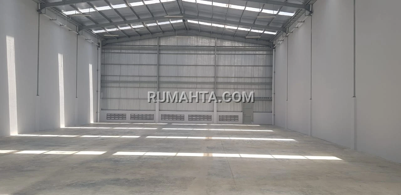 Dijual Gudang Storage Tanpa Kantor Samping Tol Ir. Sutami Makassar | Area Simpan Maksimal