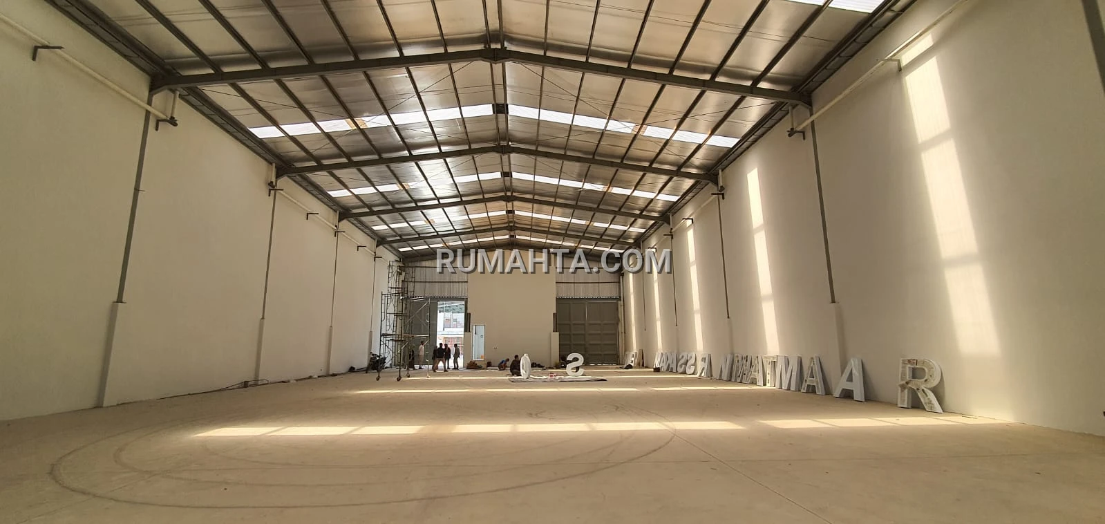 Pergudangan Titanium Siap Pakai Dekat Tol & Bandara LT 300 M2