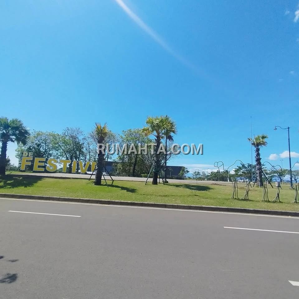 Ruko 3 Lantai Premium depan Mall Summarecon Makassar Posisi Hook Poros Jalan Summarecon