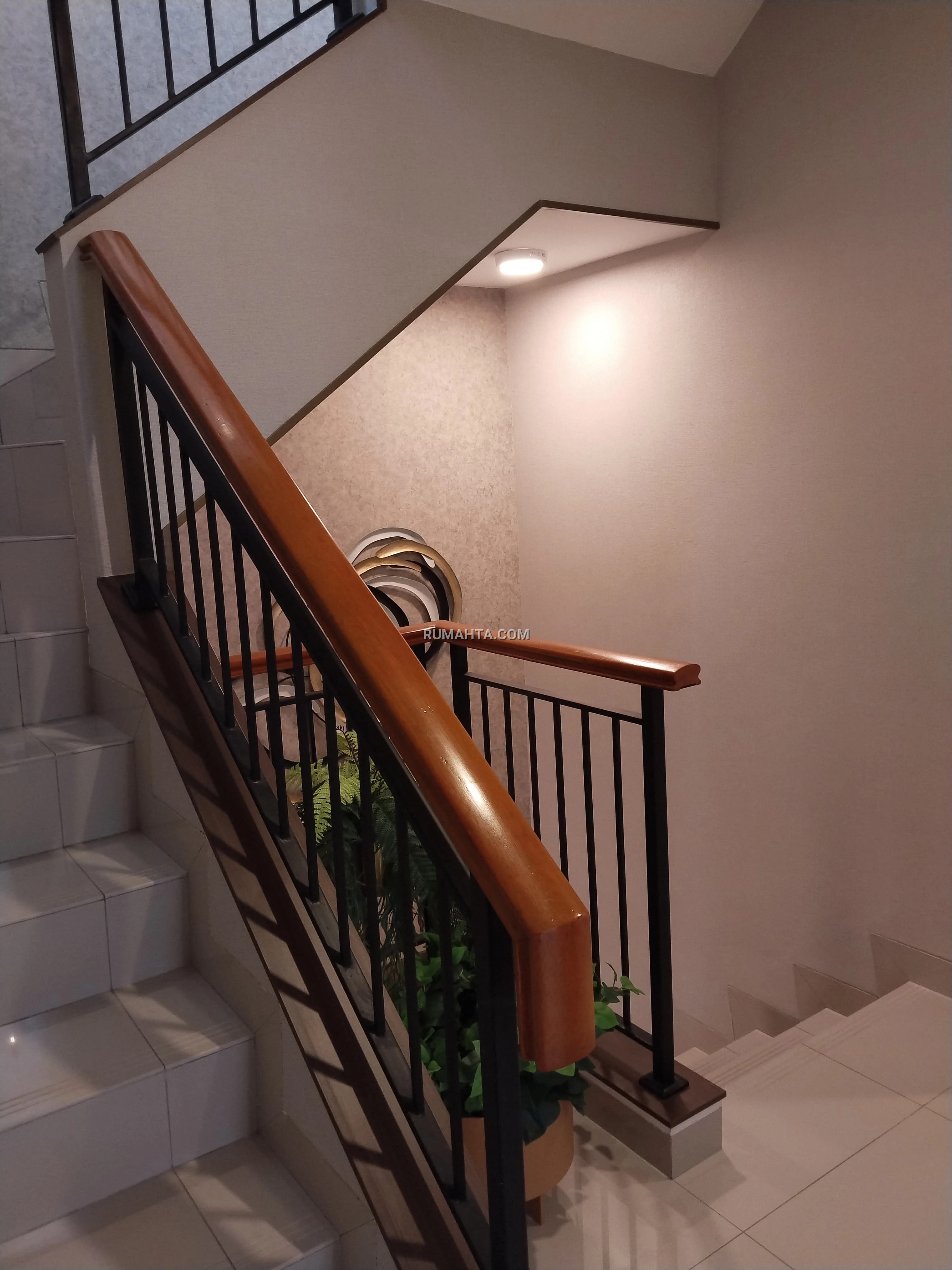 Cluster Onyx Residence Tipe Attic Room Lokasi Dekat Tol & Bandara