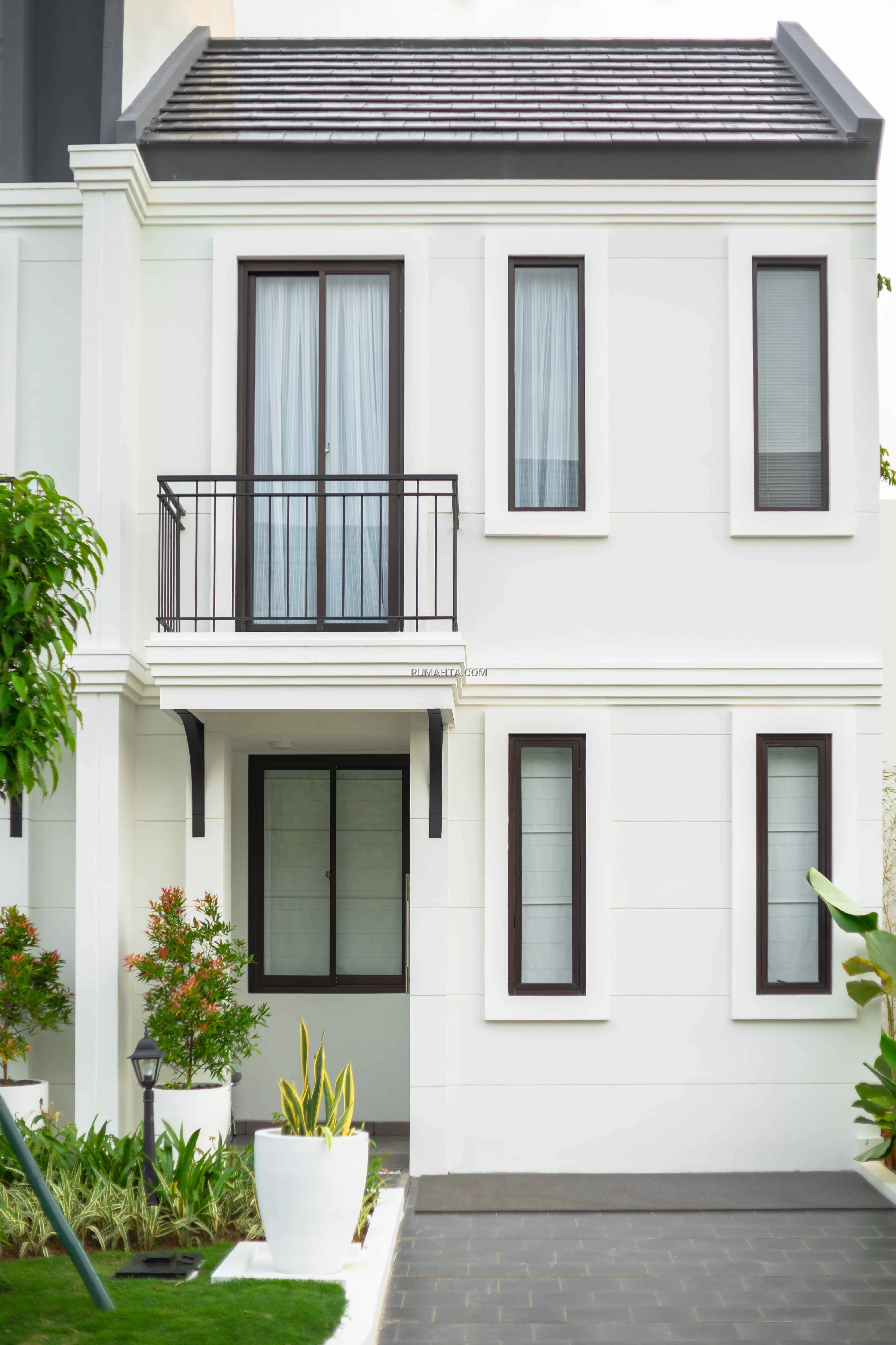 Rumah Siap Huni 2 Lantai Dekat Tol & Bandara – Promo Free PPN!