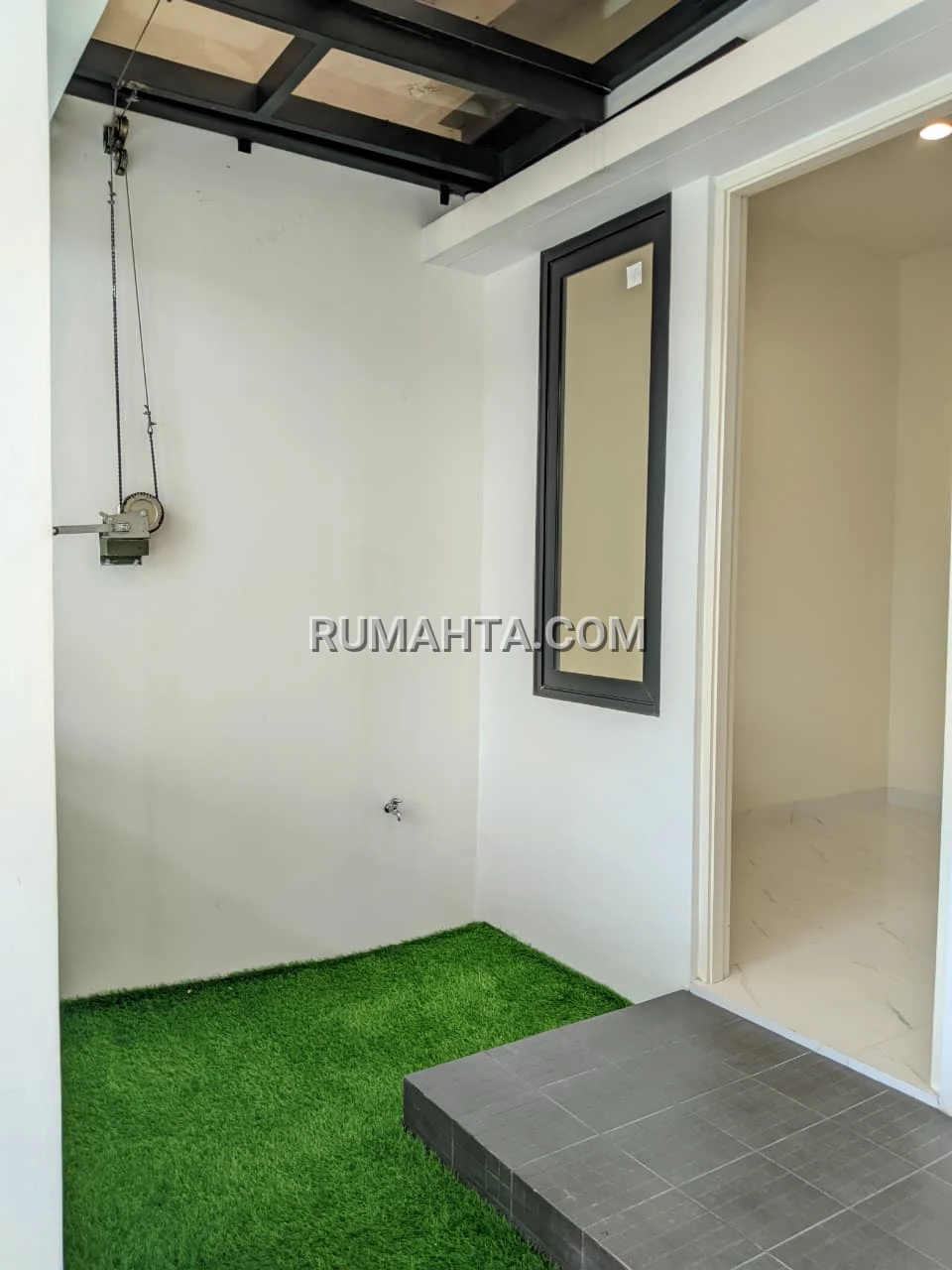 Rumah Dekat Gerbang Btp, Kampus Unhas & Jalan Tol - Promo Free PPN