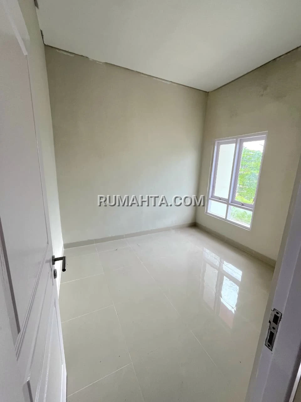 Rumah Di Hertasning Bumi Aroepala Tipe 9x15 – Subsidi Biaya 50 Juta