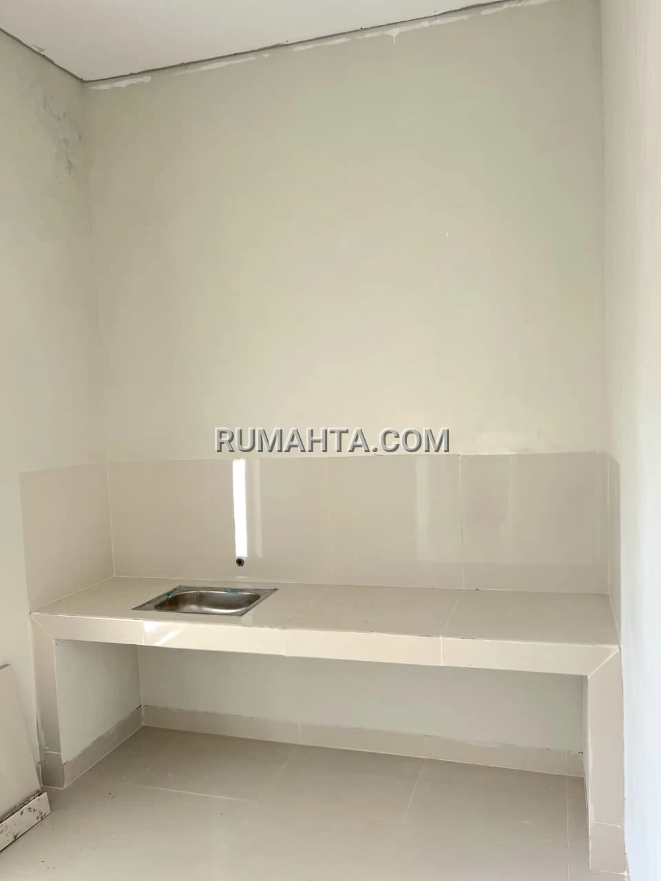 Rumah Di Hertasning Bumi Aroepala Tipe 9x15 – Subsidi Biaya 50 Juta